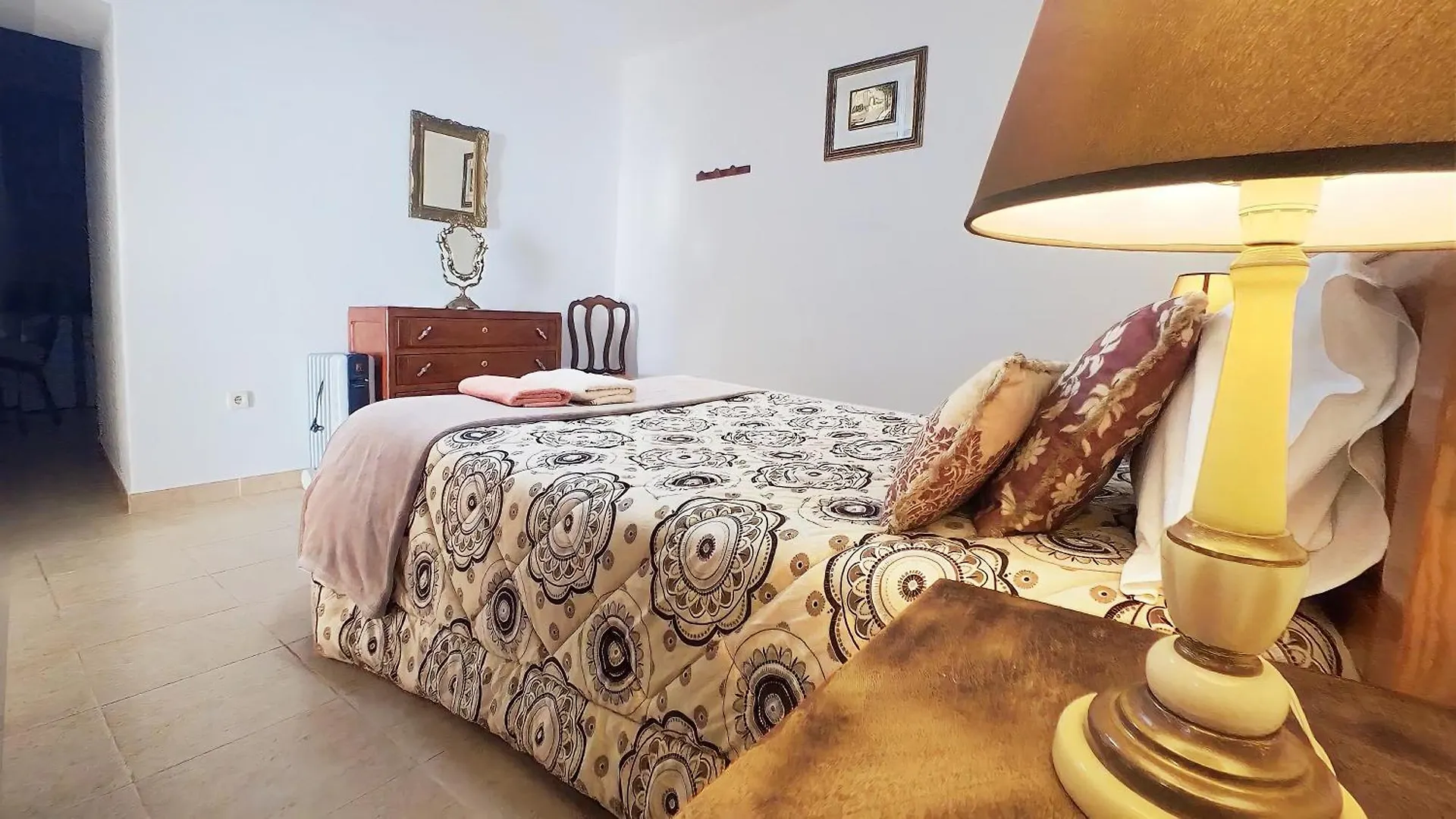 Villa A Casa Dos Avos à Pêra Hébergement de vacances