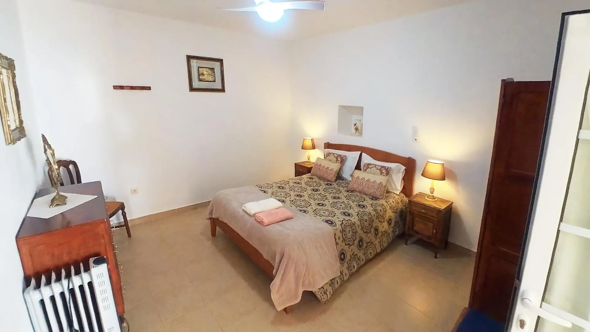 Hébergement de vacances Villa A Casa Dos Avos à Pêra
